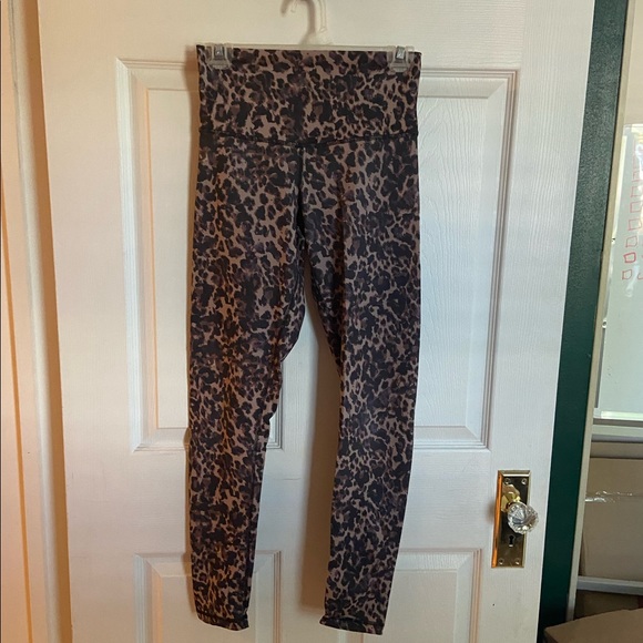 DYI LEGGINGS - Picture 1 of 2